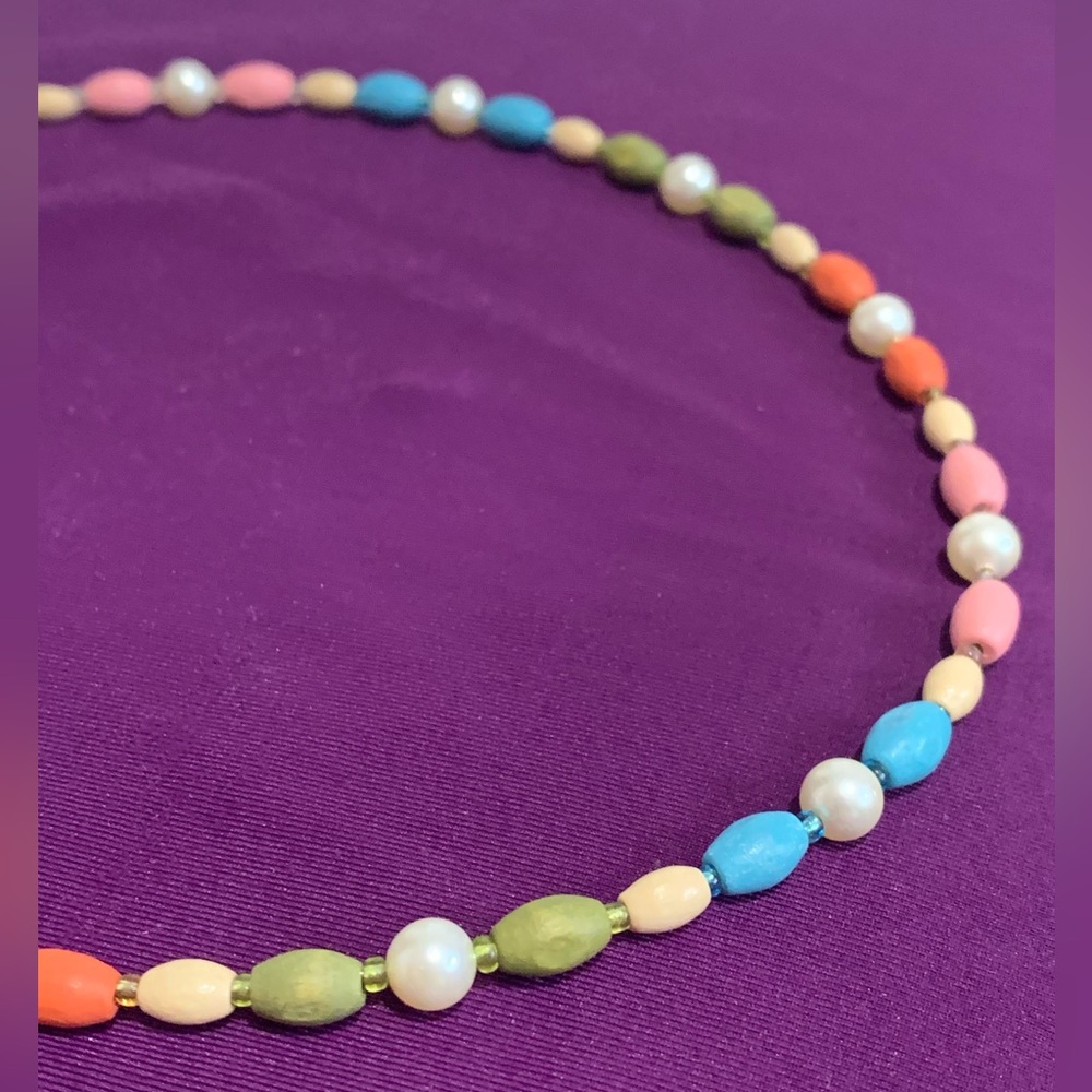 Handmade Springtime Necklace - Picture 3 of 10